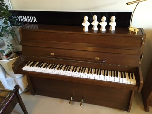Barratt & Robinson Piano